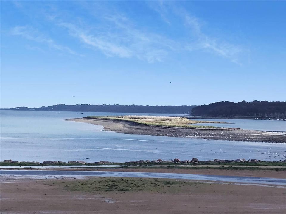 Appartement avec terrasse, WIFI et parking à Perros-Guirec - FR-1-368-332 Apartment in Louannec