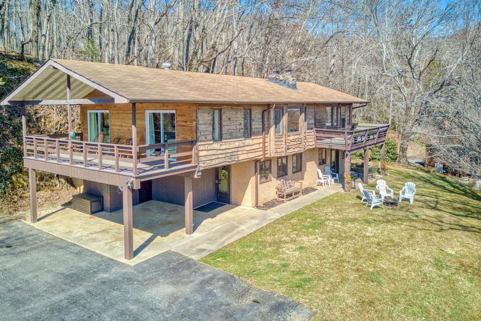 Balsam View House in Lake Junaluska