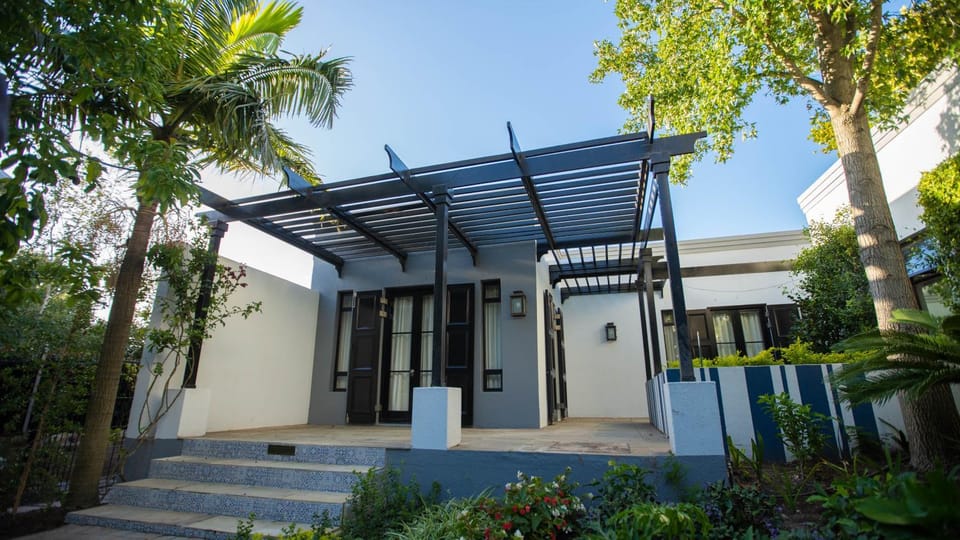 Property building, Balcony/Terrace