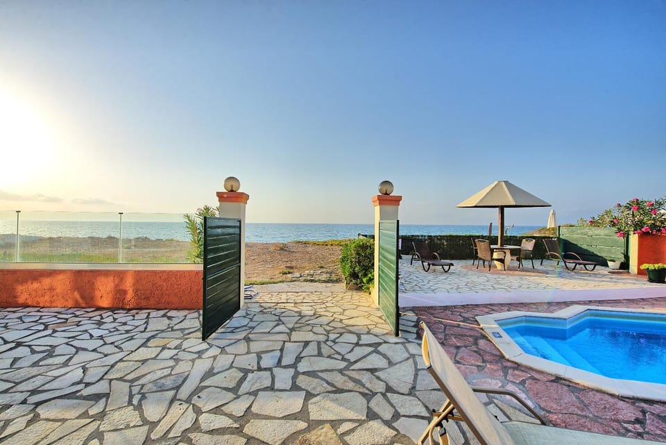 Sea view, Swimming pool