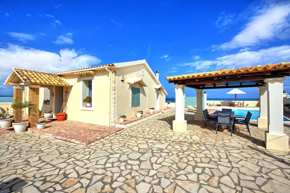 Property building, Patio, Swimming pool