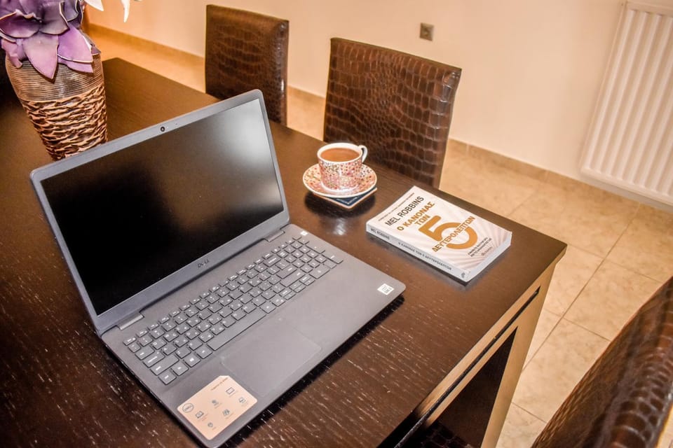 TV and multimedia, Business facilities, Dining area, Area and facilities, internet