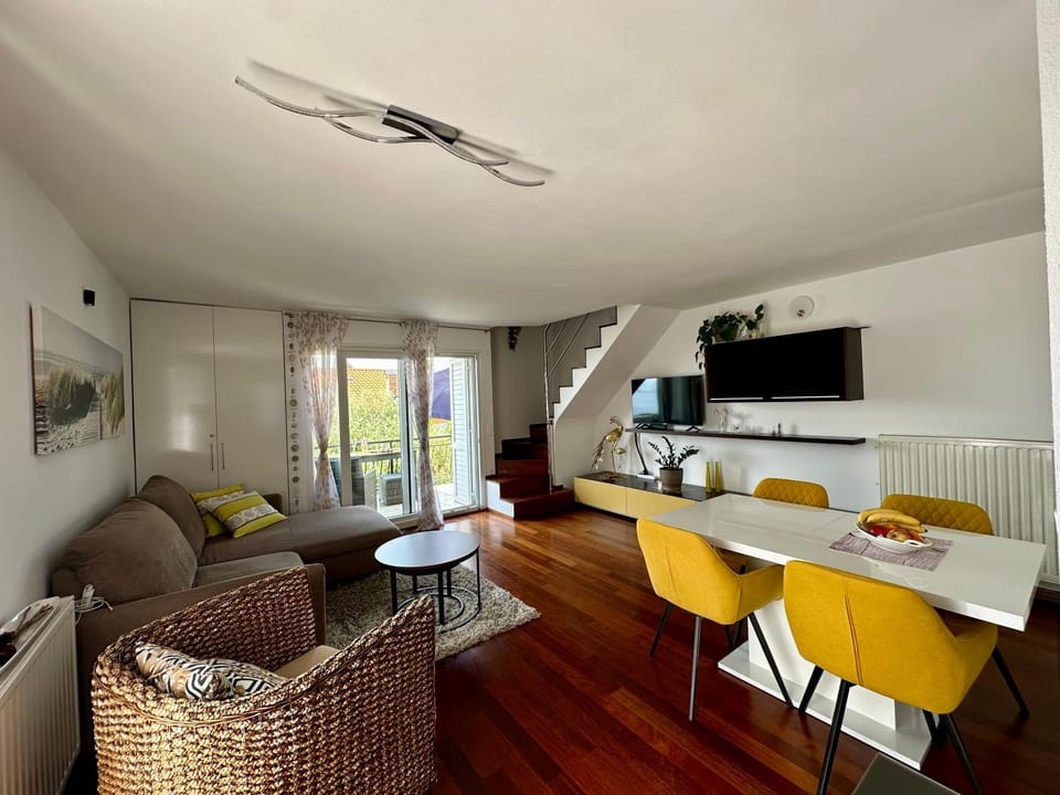Apartment Queen Apartment in Primorje-Gorski Kotar County