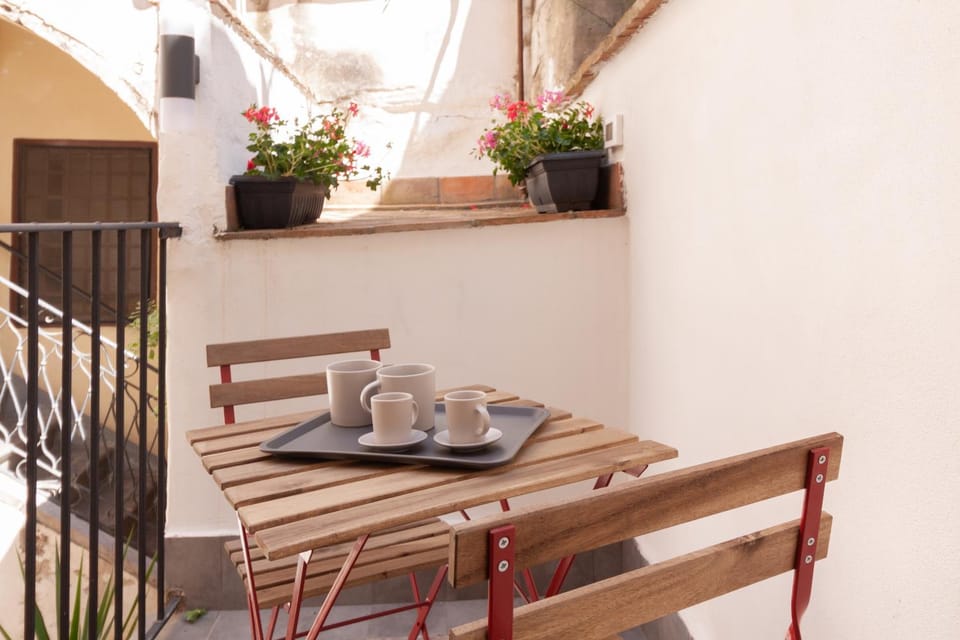 Patio, View (from property/room), Balcony/Terrace