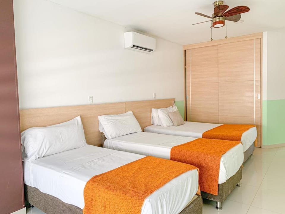 Bed, Photo of the whole room, Bedroom, air conditioner