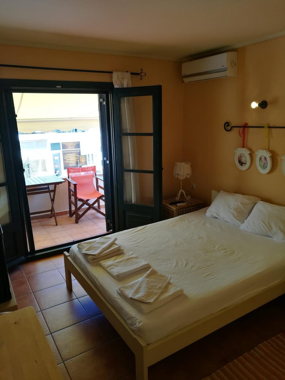 Kostantaki Studios Bed and Breakfast in Nea Peramos