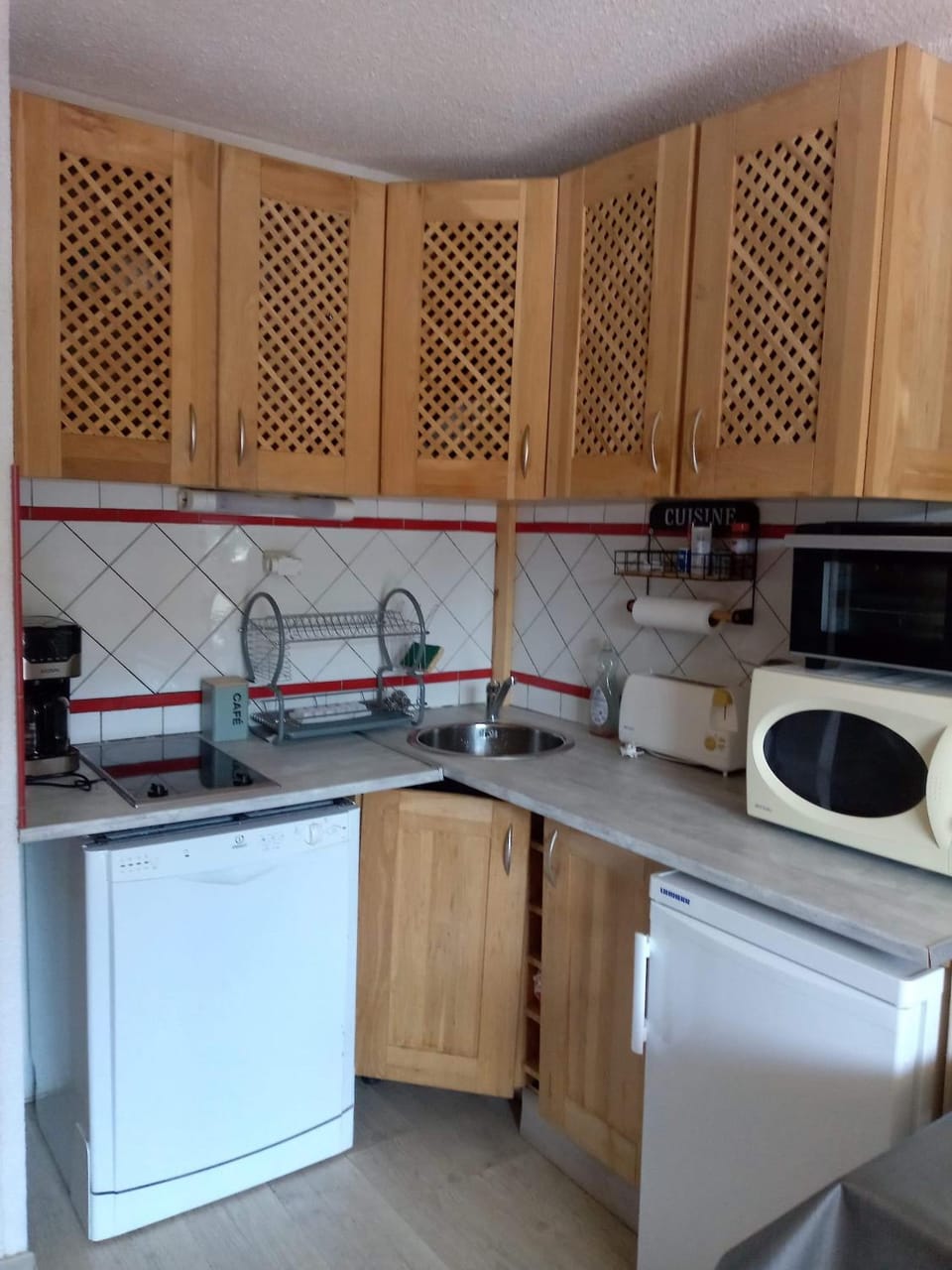 Kitchen or kitchenette, dishwasher, minibar, pet friendly, stove, toaster