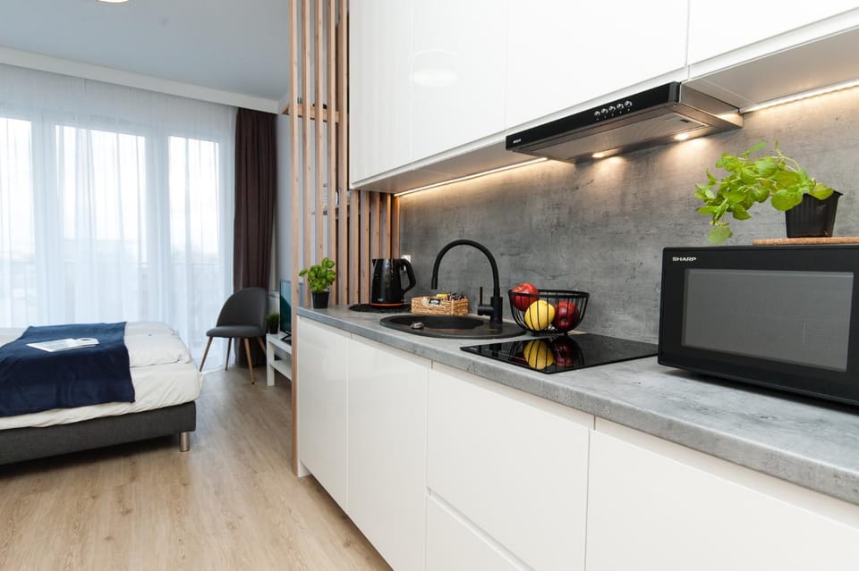 Bed, Coffee/tea facilities, Balcony/Terrace, Kitchen or kitchenette, Seating area, microwave, minibar, stove