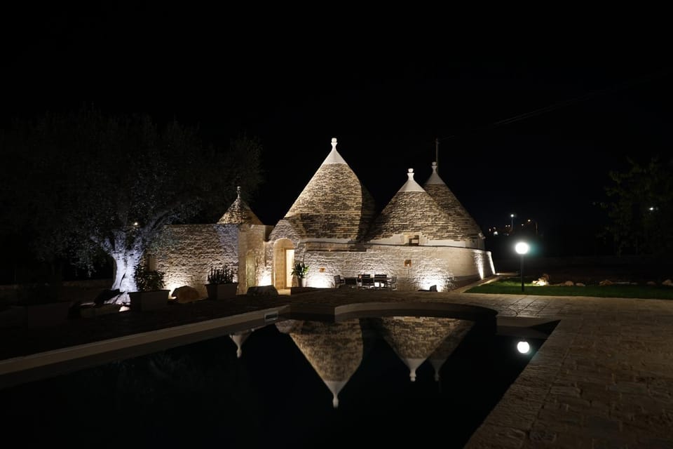 Night, Neighbourhood, Landmark view, Pool view, Swimming pool