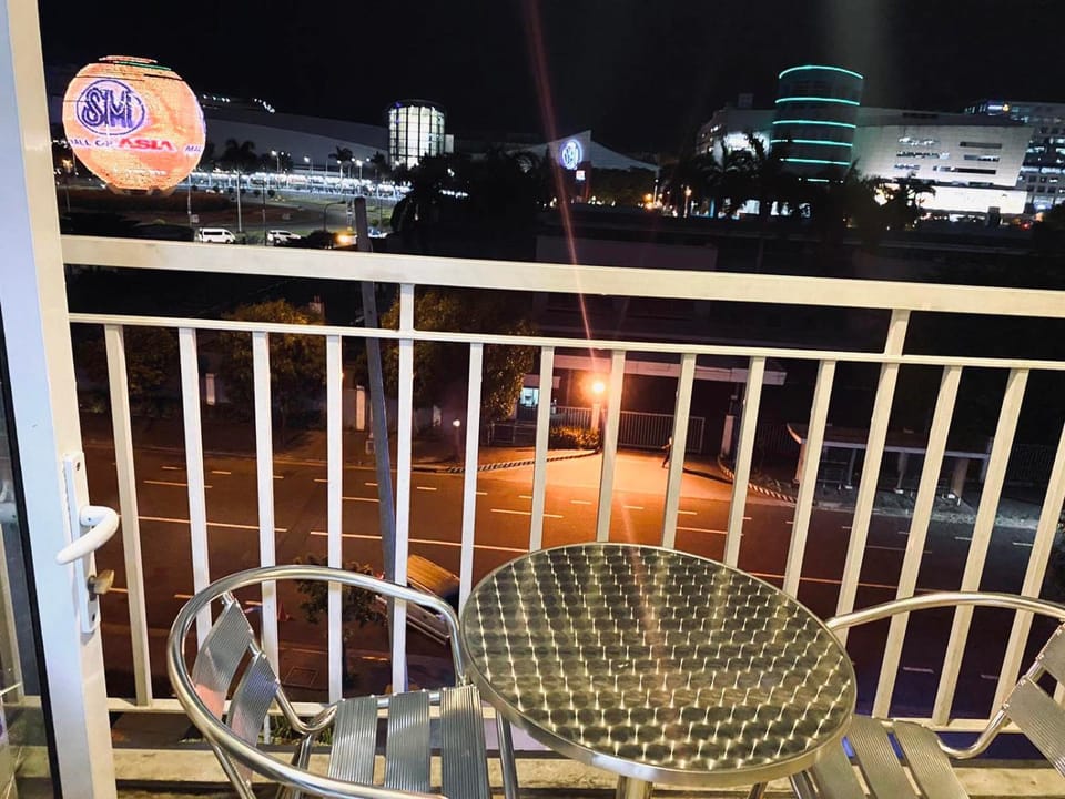 Patio, Night, View (from property/room), Balcony/Terrace, Dining area
