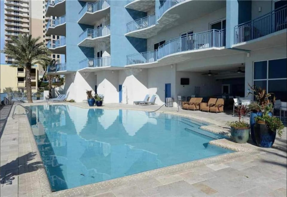Property building, Pool view, Swimming pool