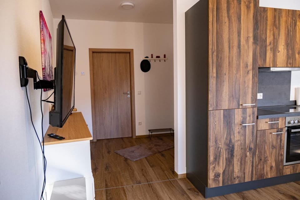 TV and multimedia, Kitchen or kitchenette