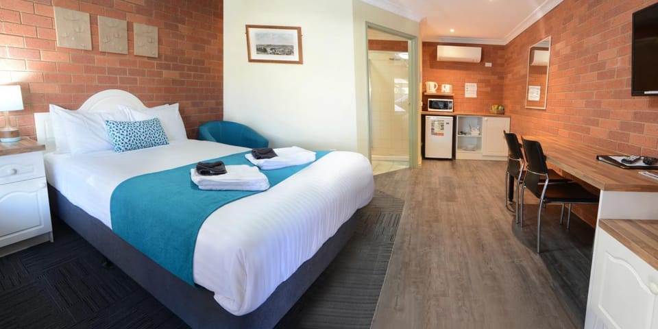 Bed, Coffee/tea facilities, Photo of the whole room