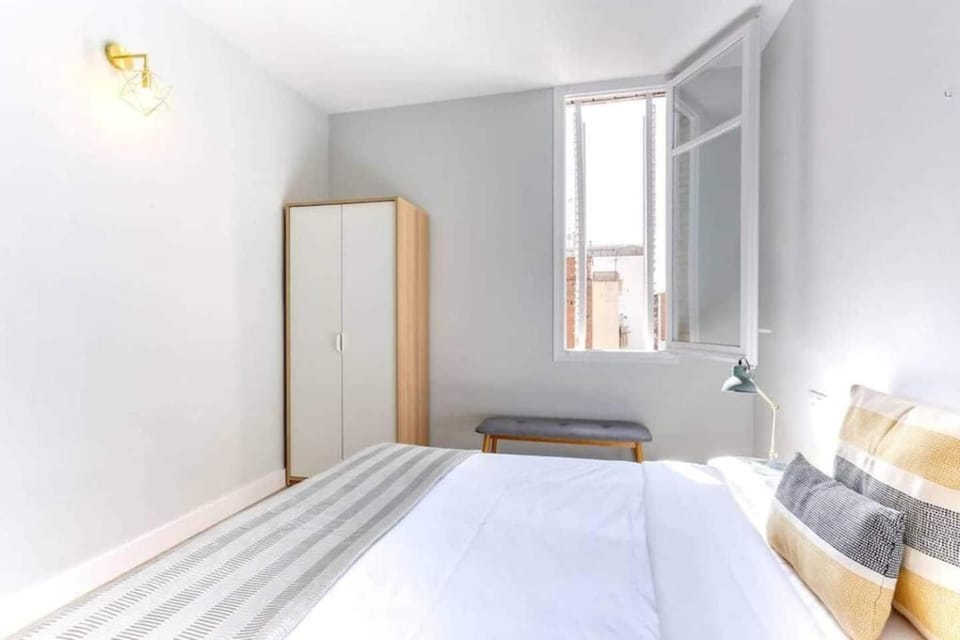 Bright 2bdr In Trendy Gracia Apartment in Barcelona