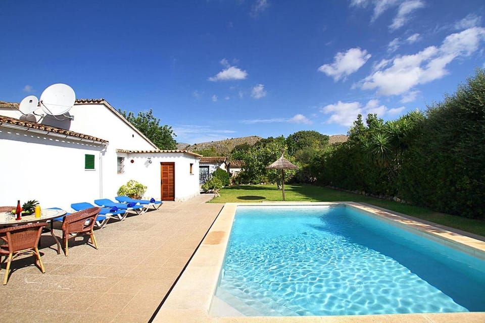Property building, Living room, Swimming pool