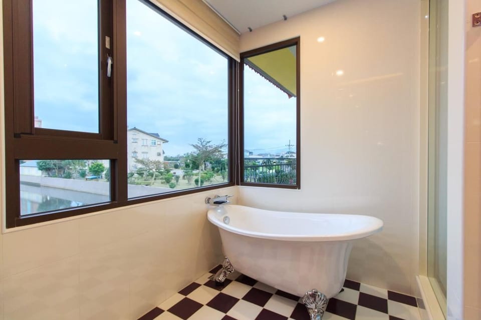 Elegance House Vacation rental in Taiwan, Province of China
