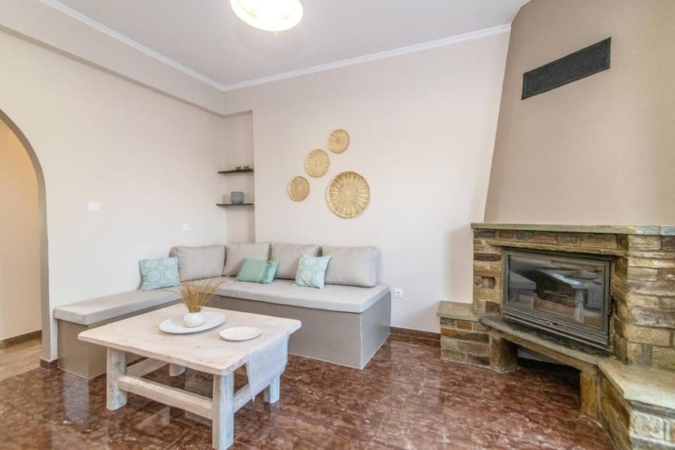 TV and multimedia, Seating area