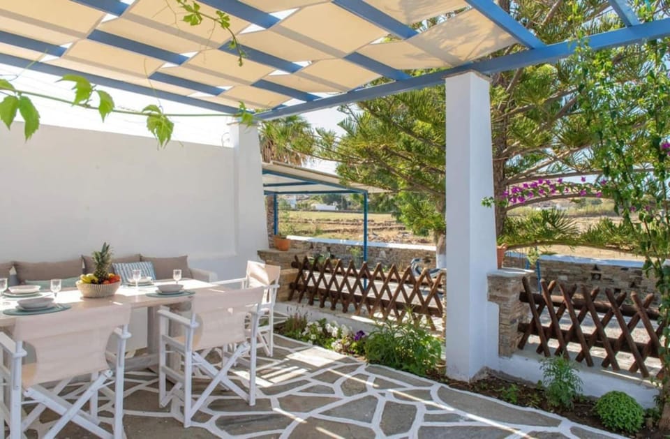 Patio, Day, Garden, View (from property/room), Balcony/Terrace, Seating area, Garden view