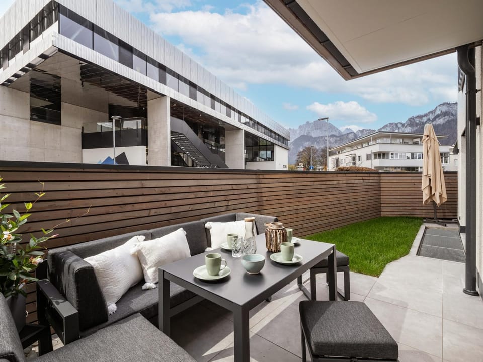 View (from property/room), Balcony/Terrace