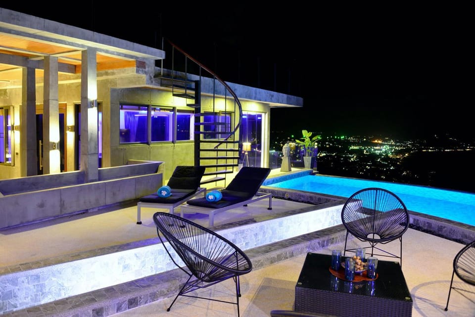 Patio, Pool view, Swimming pool