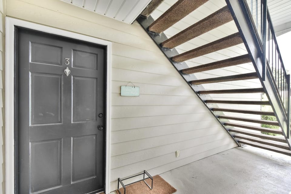 Ocean Walk P-3 House in Saint Simons Island