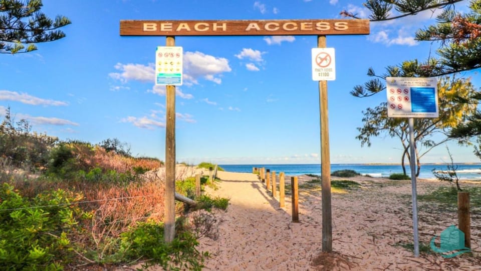 Nearby landmark, Floor plan, Beach