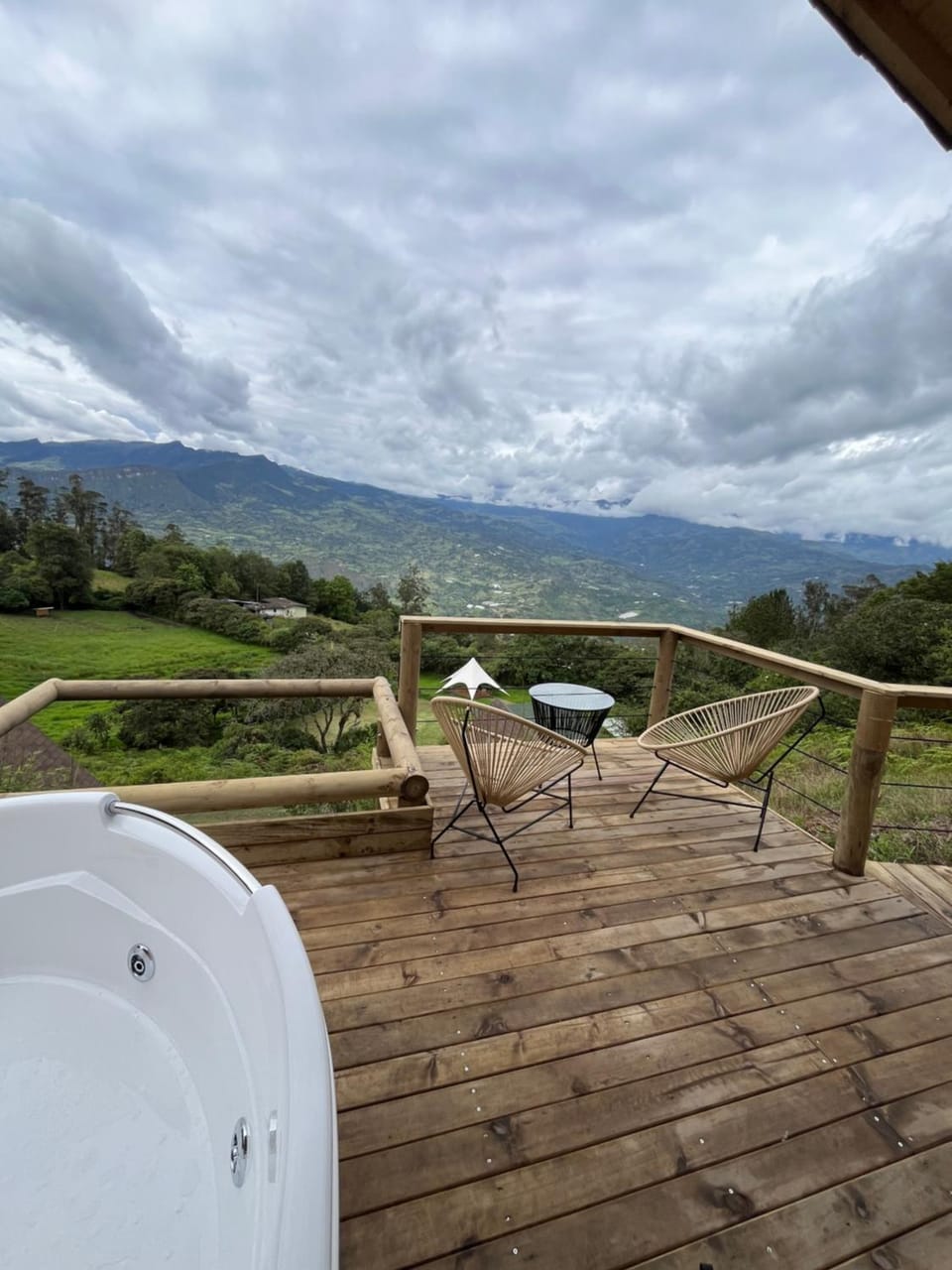 Hot Tub, View (from property/room), Balcony/Terrace, Mountain view