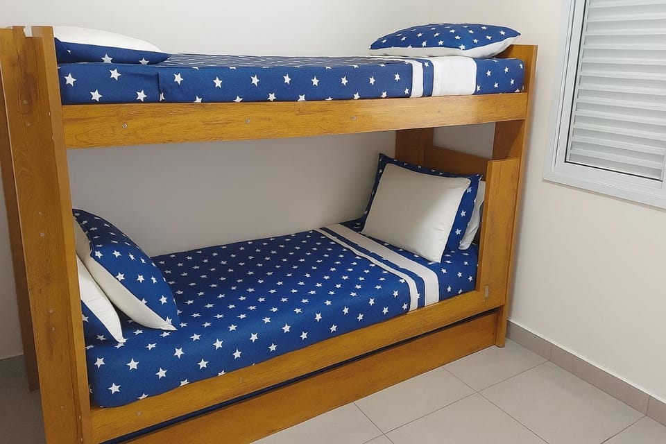 bunk bed