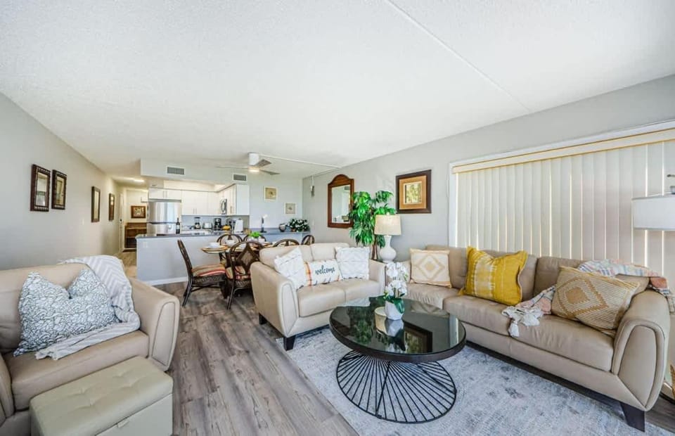 Beachfront Aldea 5 House in Belleair Beach