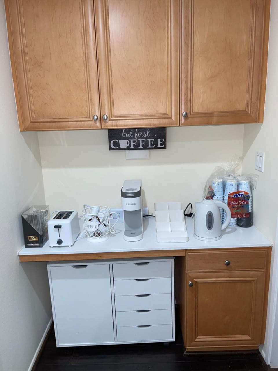 Resort like stay in a lovely room near UCI Vacation rental in Newport Beach