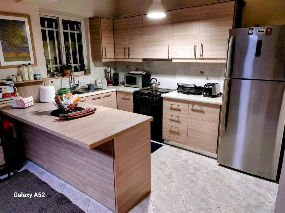 Coffee/tea facilities, Kitchen or kitchenette, minibar, pet friendly, stove, toaster