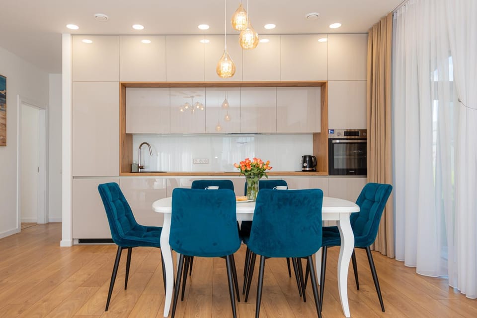 Kitchen or kitchenette, Living room, Dining area, pet friendly, stove