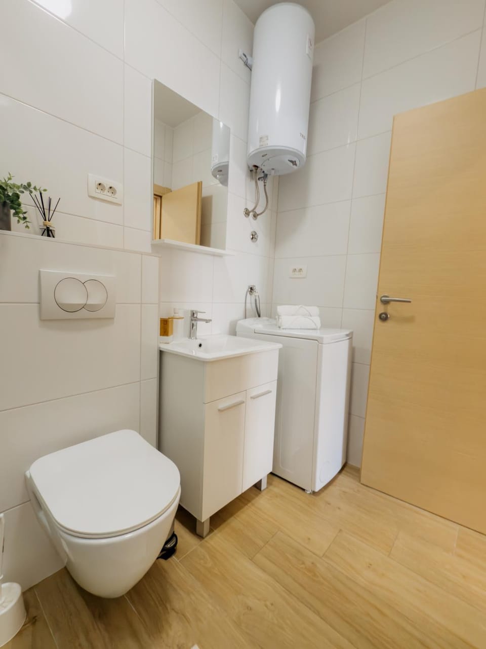 Apartments Piscina-Green Apartment in Podstrana