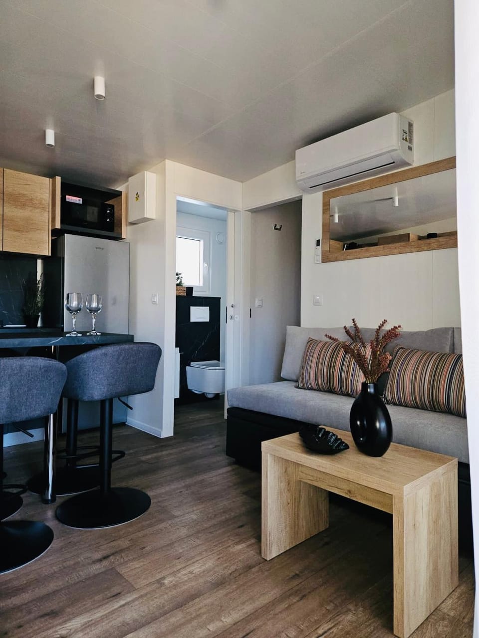 Mobile Home Peponi Del Mar, BRAND NEW Campground/ 
RV Resort in Biograd na Moru