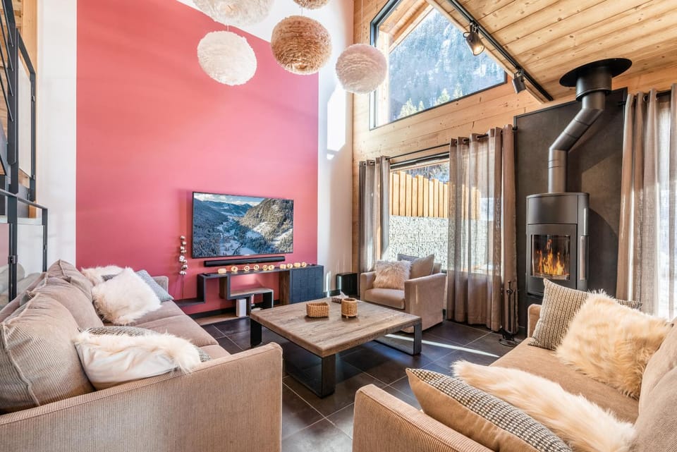 TV and multimedia, Living room, Seating area, flat iron
