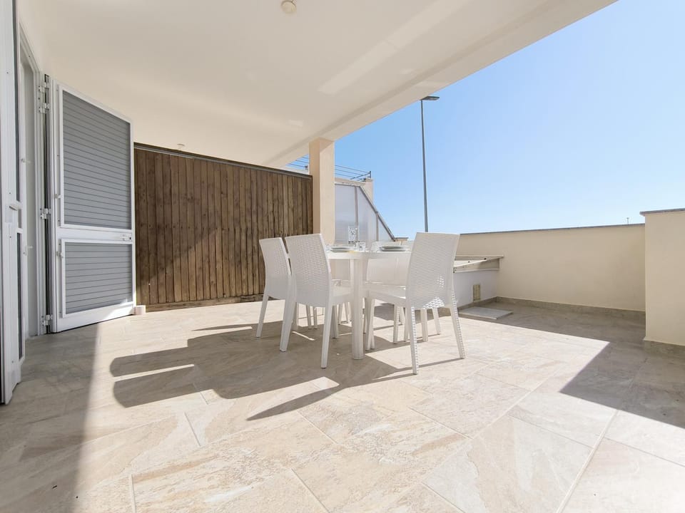 Patio, Spring, Summer, Balcony/Terrace, Dining area, Sea view, Breakfast, Lunch