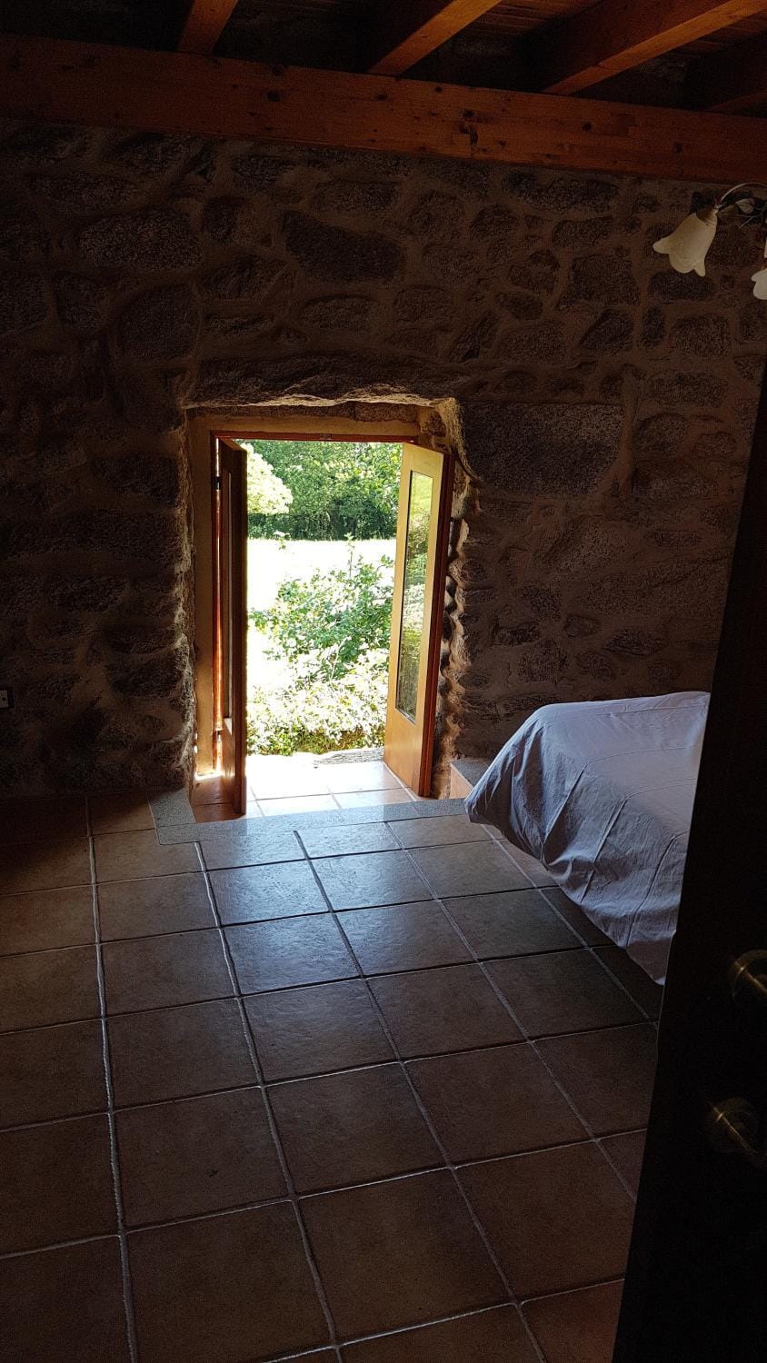 O POMAR VELLO House in Galicia