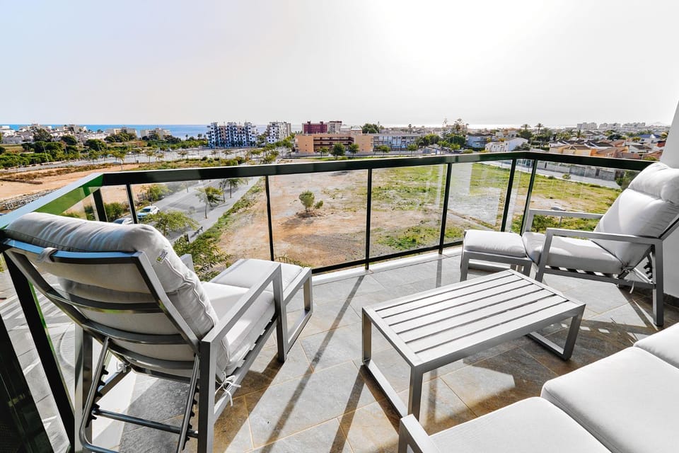 Apartment Be Happy II Apartment in Mil Palmeras