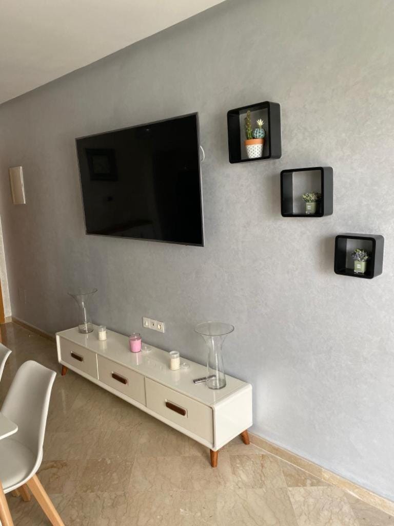Résidence hivernage Agadir Bay, beach, pool, proche grand stade, Sofitel Apartment in Agadir