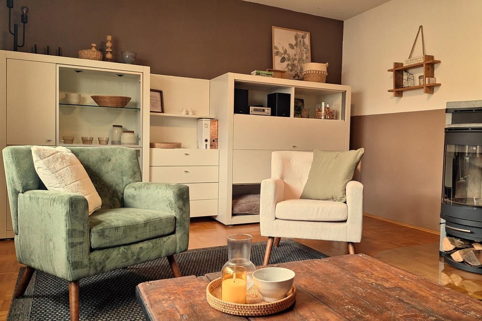 Living room, fireplace