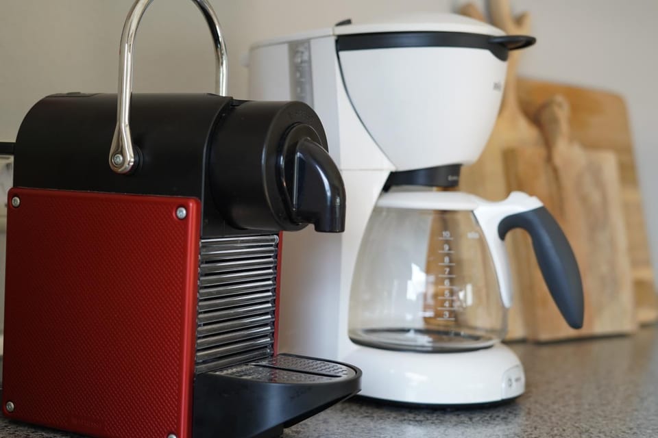 Coffee/tea facilities, Kitchen or kitchenette