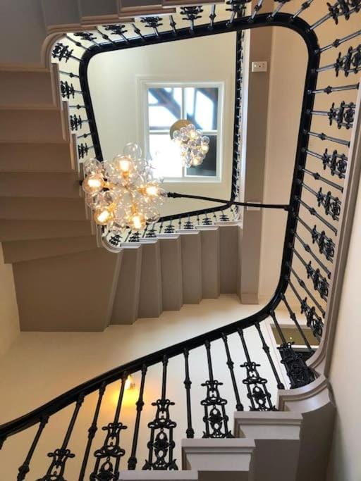 Luxury Apartment Opposite The Shambles Apartment in York