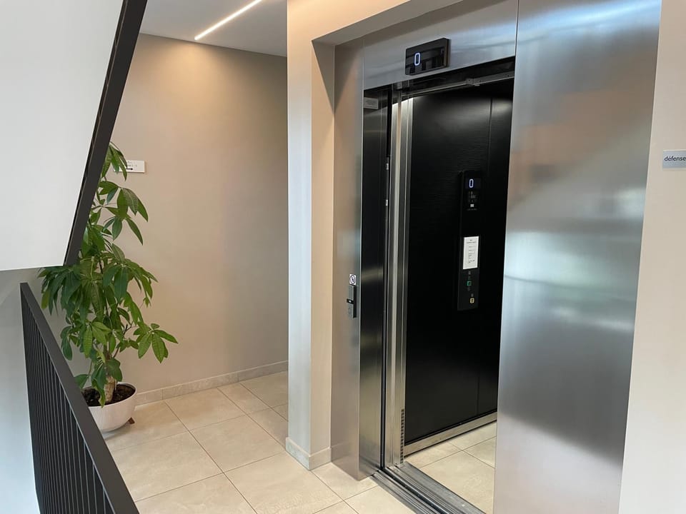 elevator