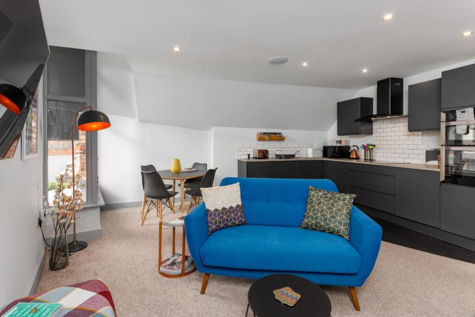 Kitchen or kitchenette, Living room, Dining area