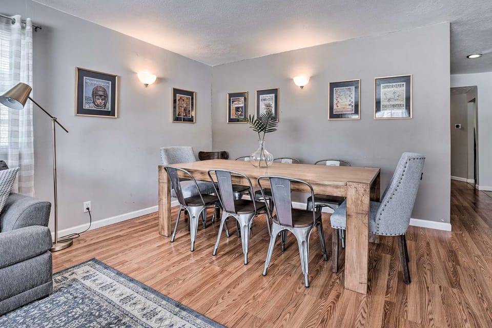 Notre Dame Weekends Made Easy for Your Crew House in Mishawaka
