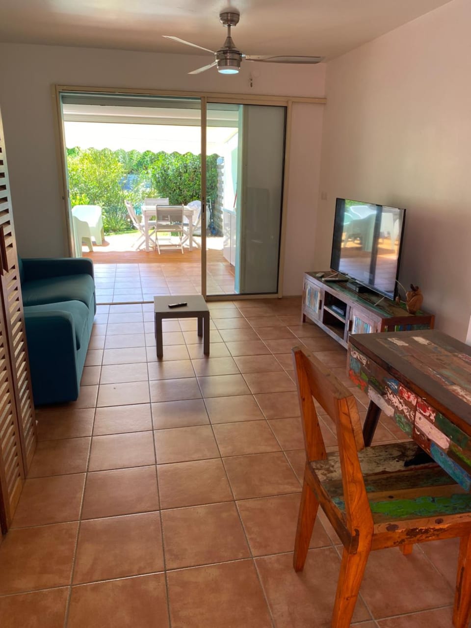 Communal lounge/ TV room, TV and multimedia, Living room, Seating area