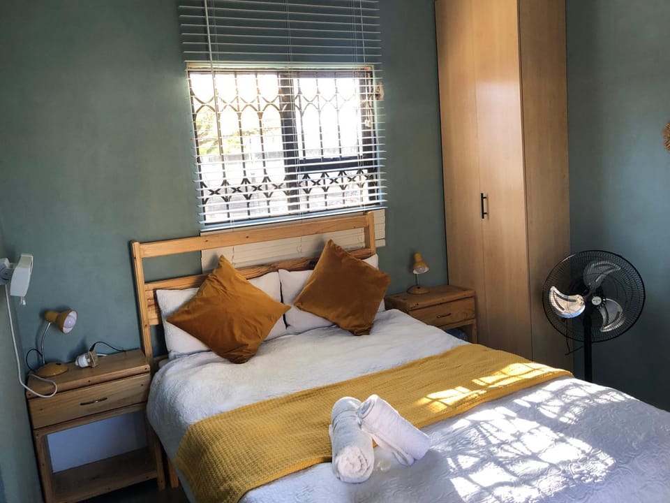Pozi Guest House Bed and Breakfast in Gauteng