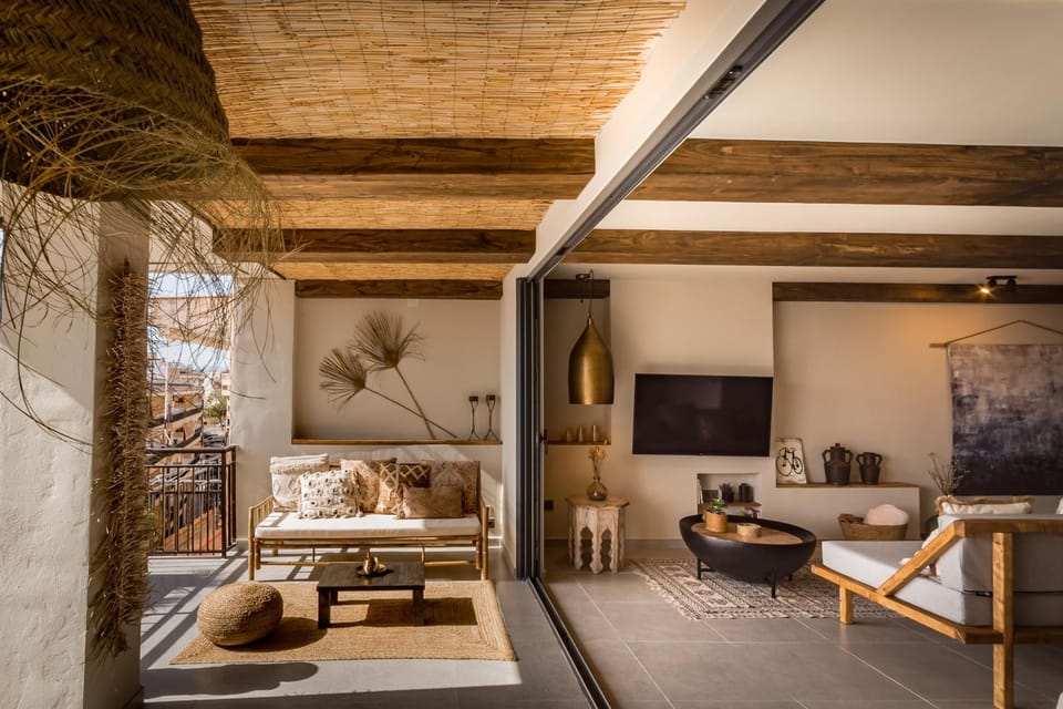 Solarium, Living room