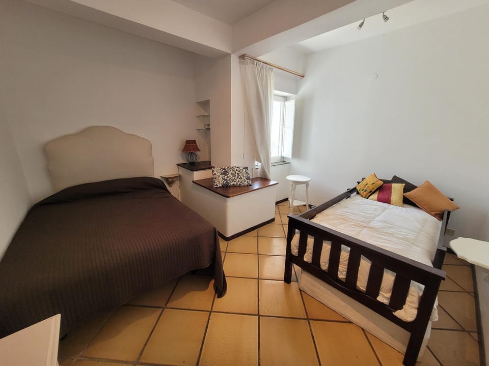 Villa Delle Ginestre - sea view House in Praiano