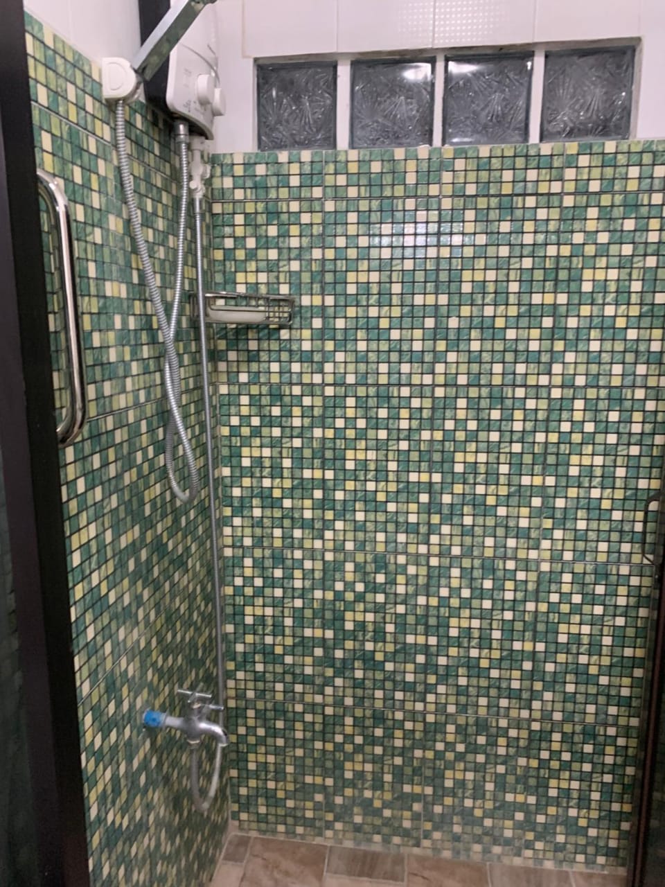 Property building, Bathroom